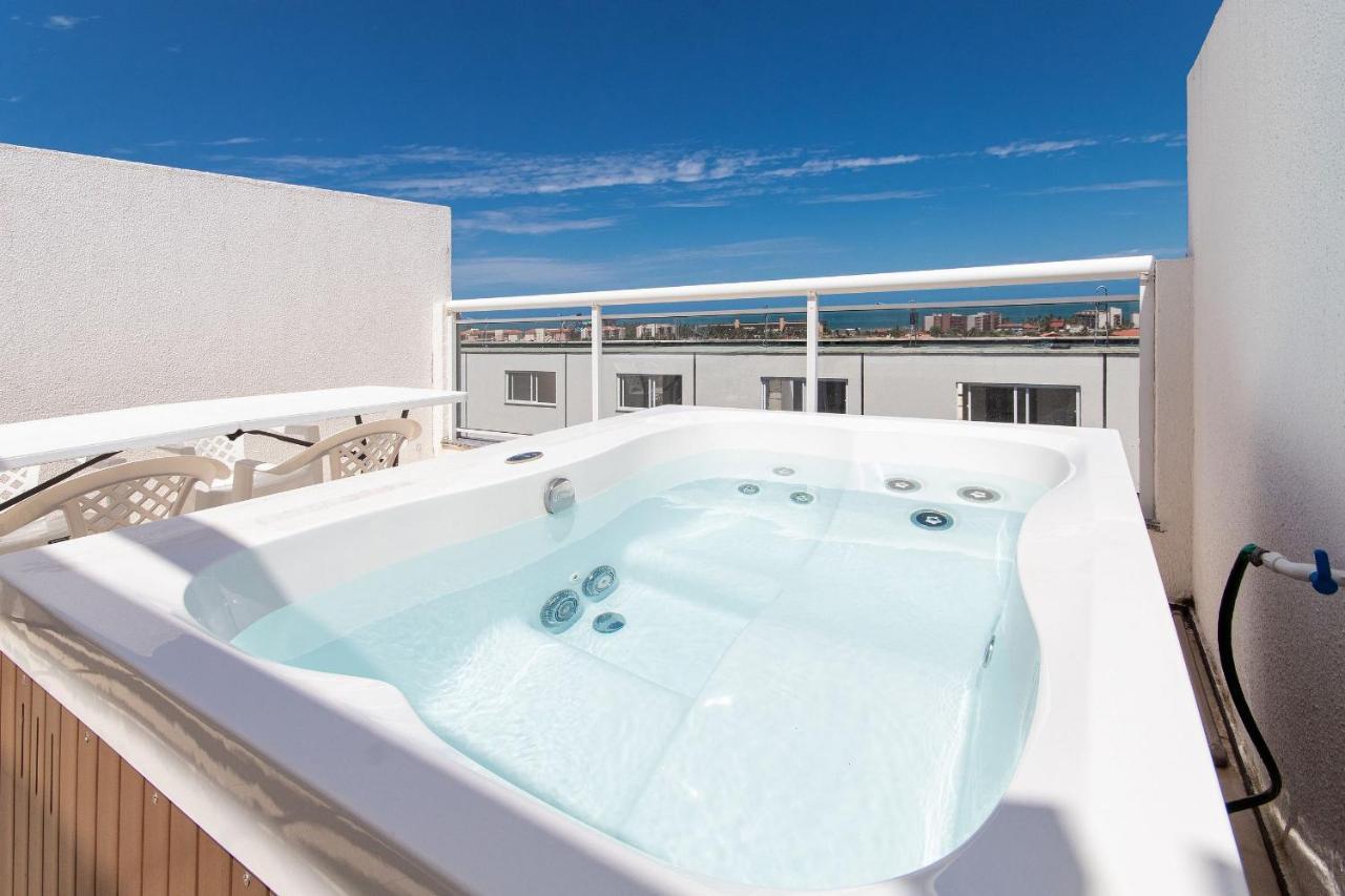 Beach Townhouses #C21 - Com Jacuzzi Por Carpediem Акирас Экстерьер фото
